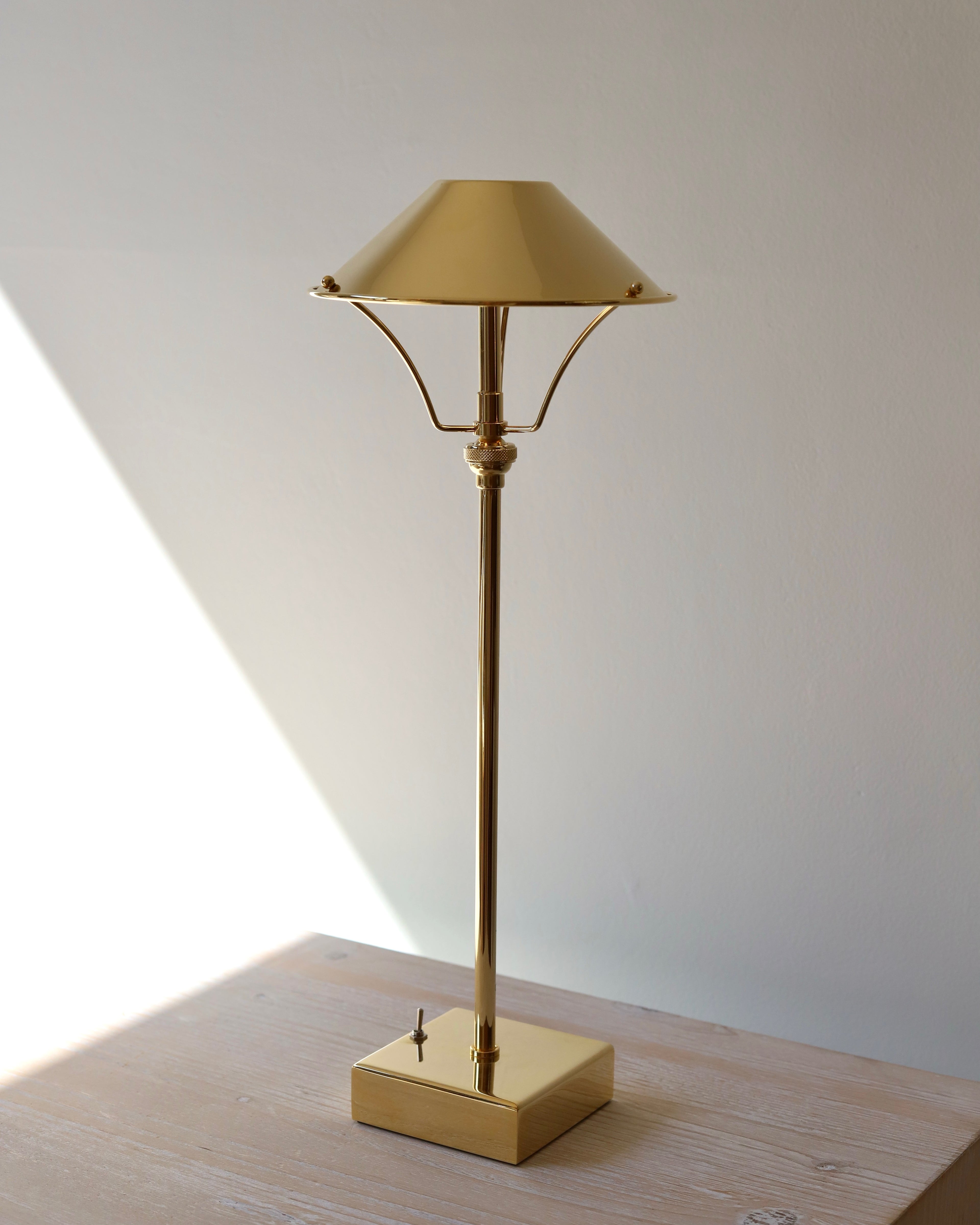 Anna Lari Ambrina Table Lamp in Glossy Brass