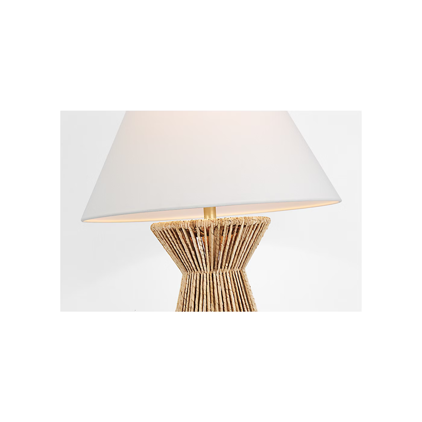 Antigua Table Lamp