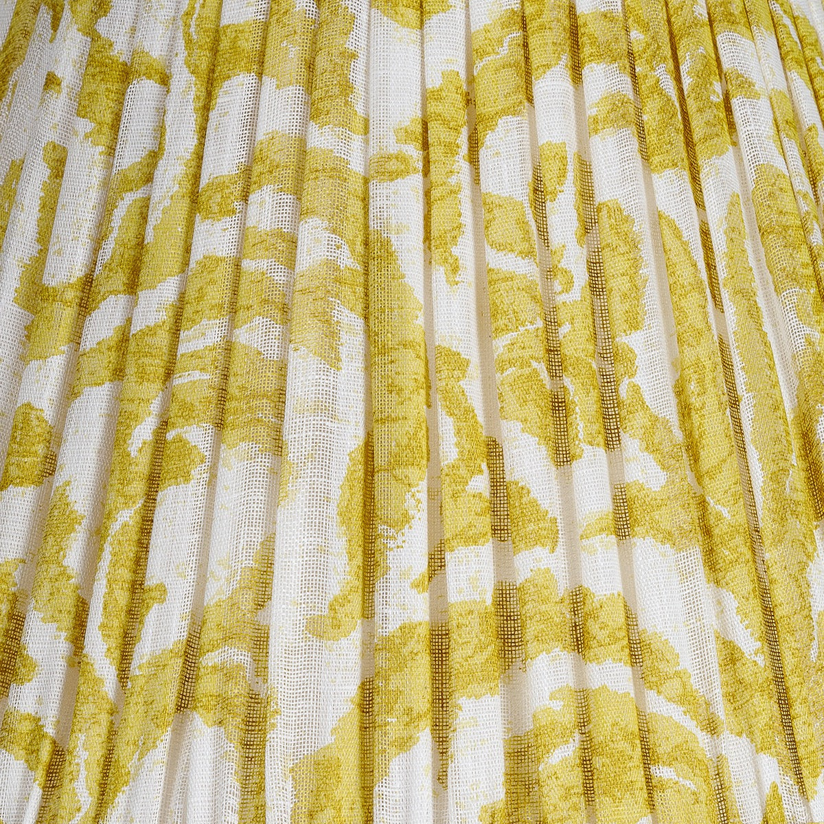 Fermoie Yellow Marlborough gathered cotton lampshade detail