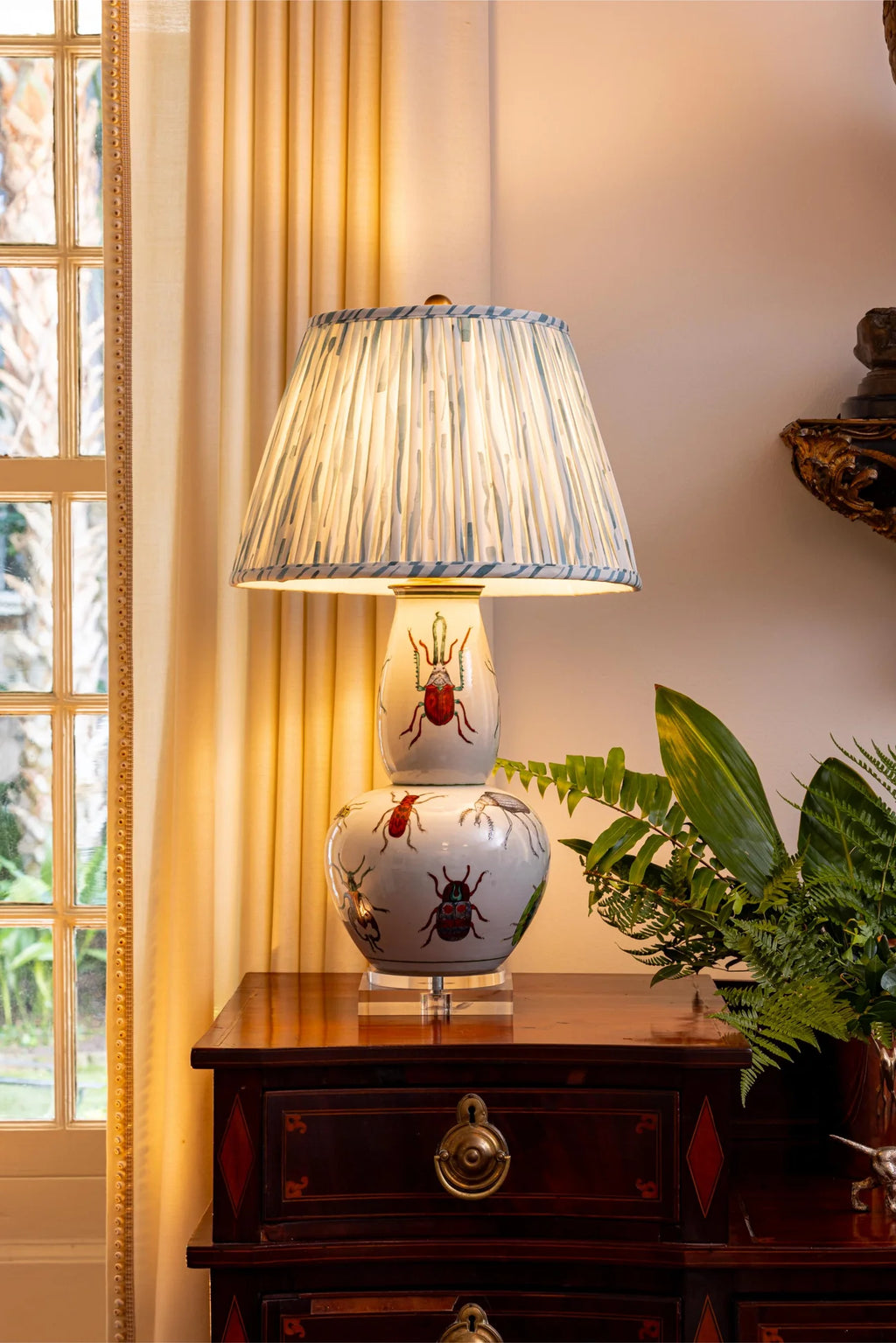 Sorella Glenn River lampshade in Slate styled on a table lamp in Nashville, Tennessee