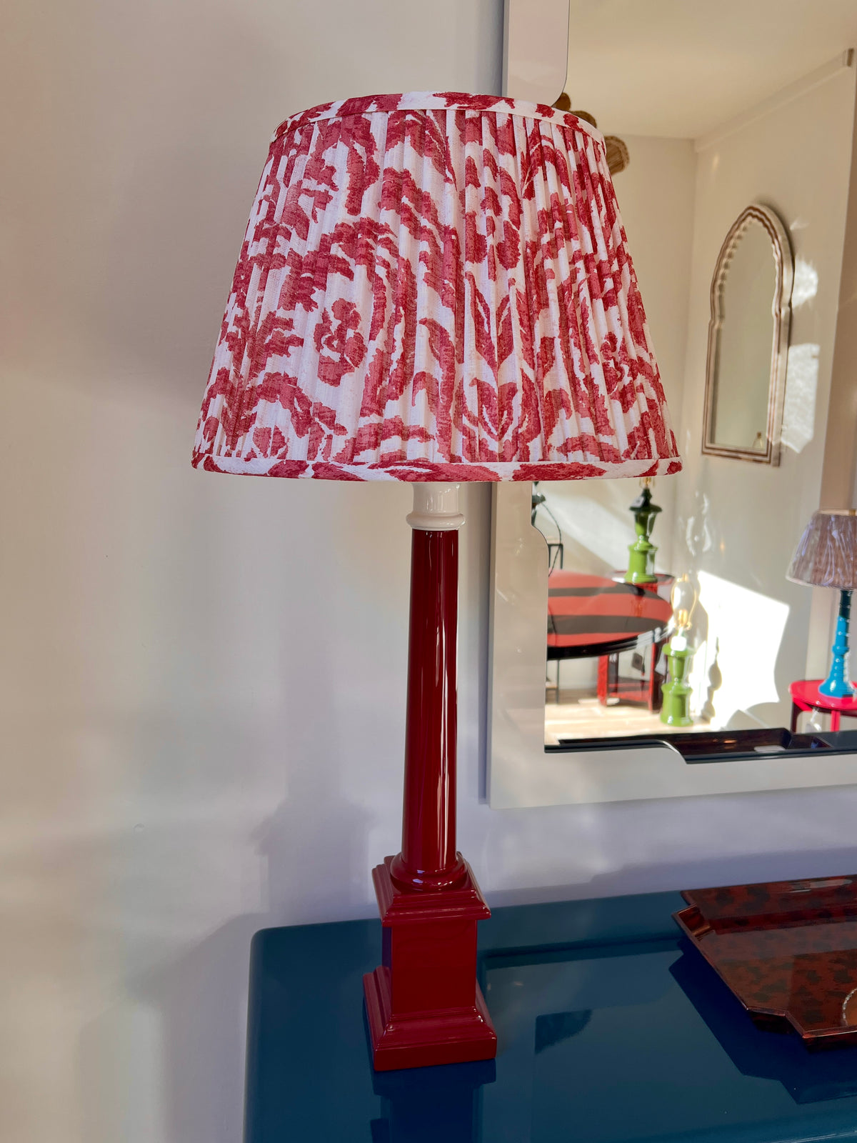 The Lacquer Company Chilson Table Lamp in Bordeaux Red and Off White