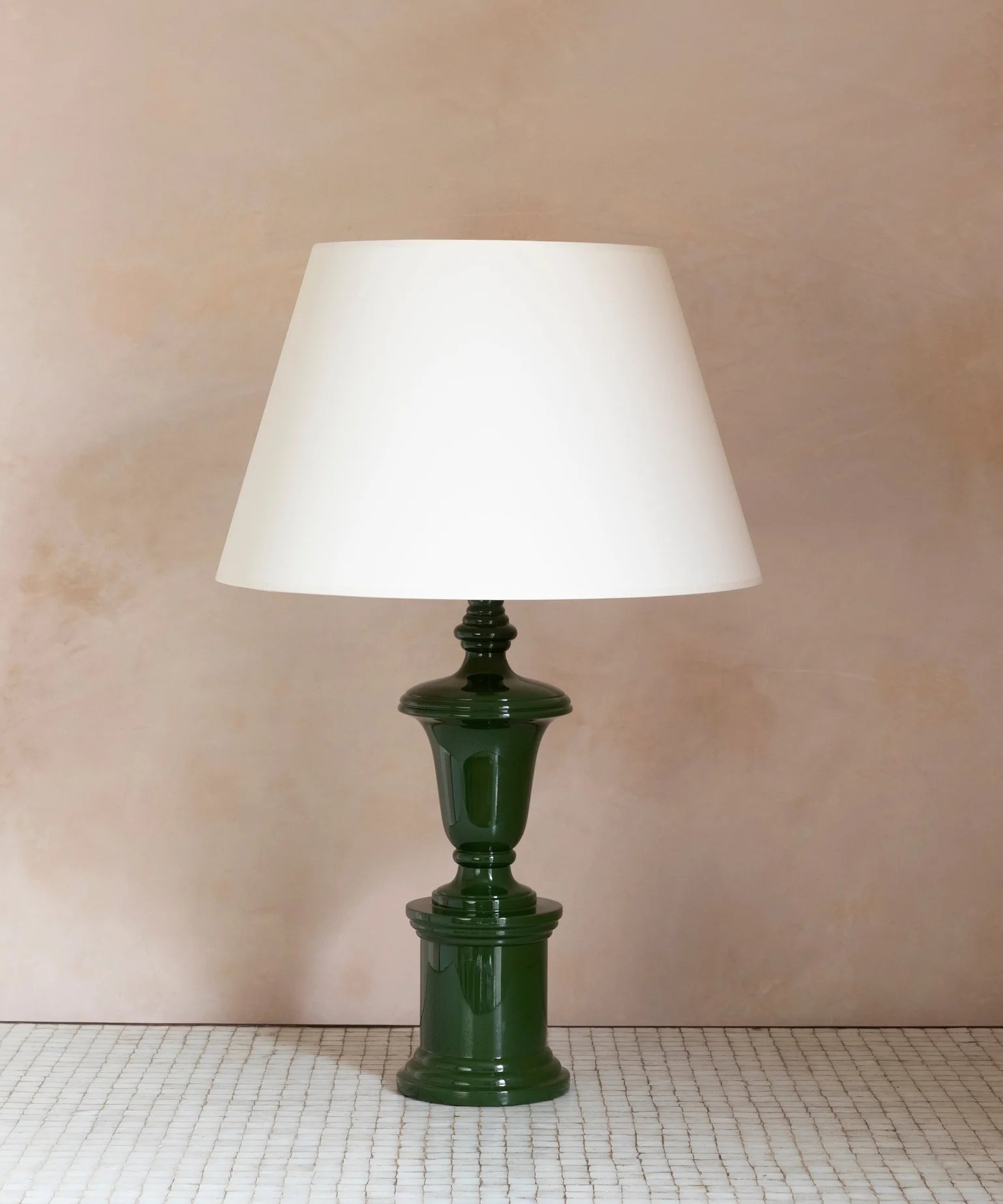 The Lacquer Company Urn Table Lamp in Loden Green